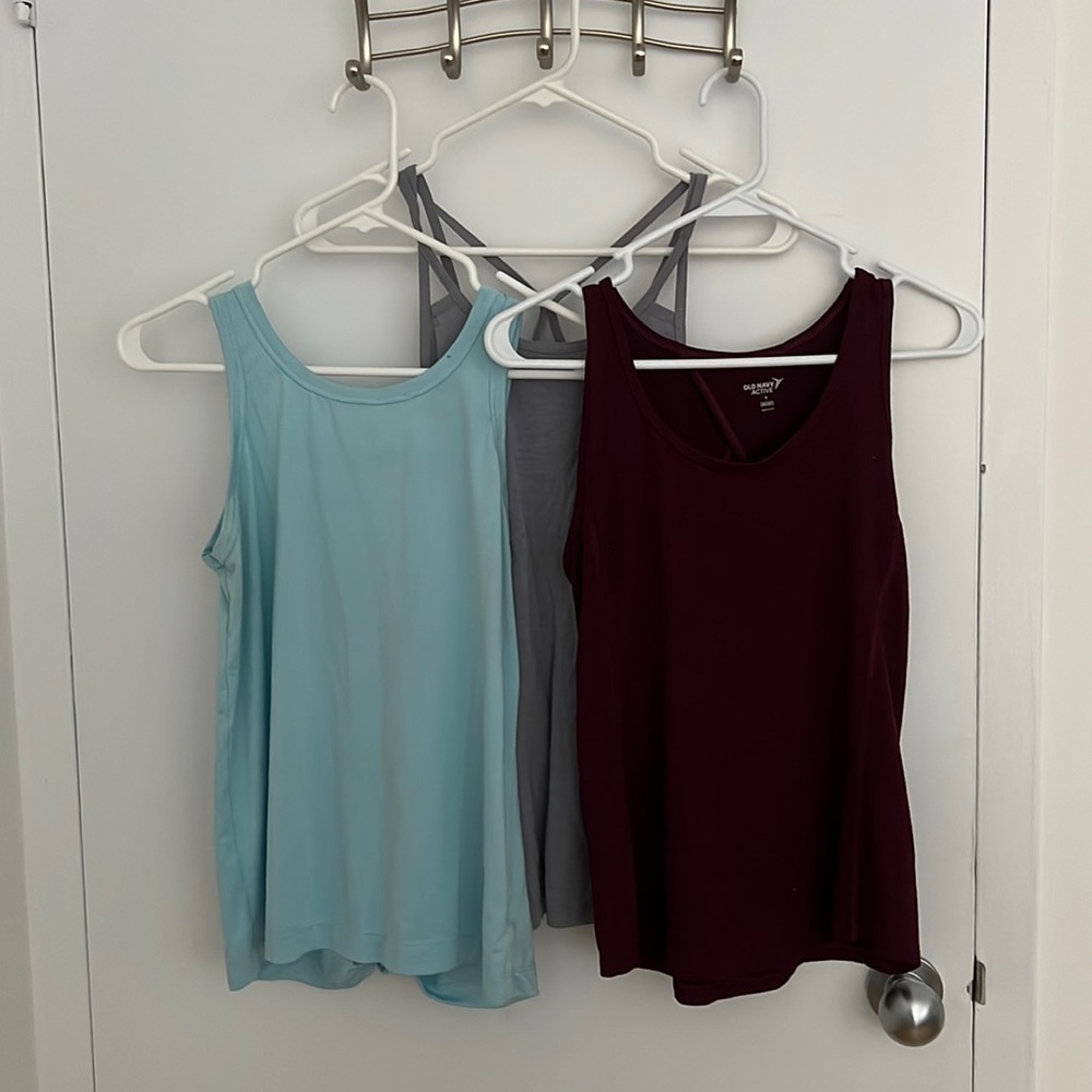 Set of 3 old navy active tanks, all size small
